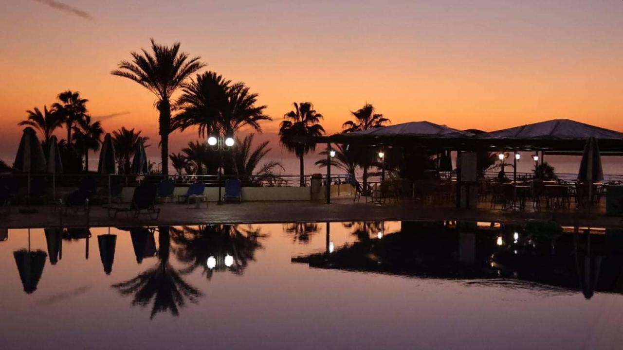 Helios Bay Hotel And Suites Klorakas المظهر الخارجي الصورة
