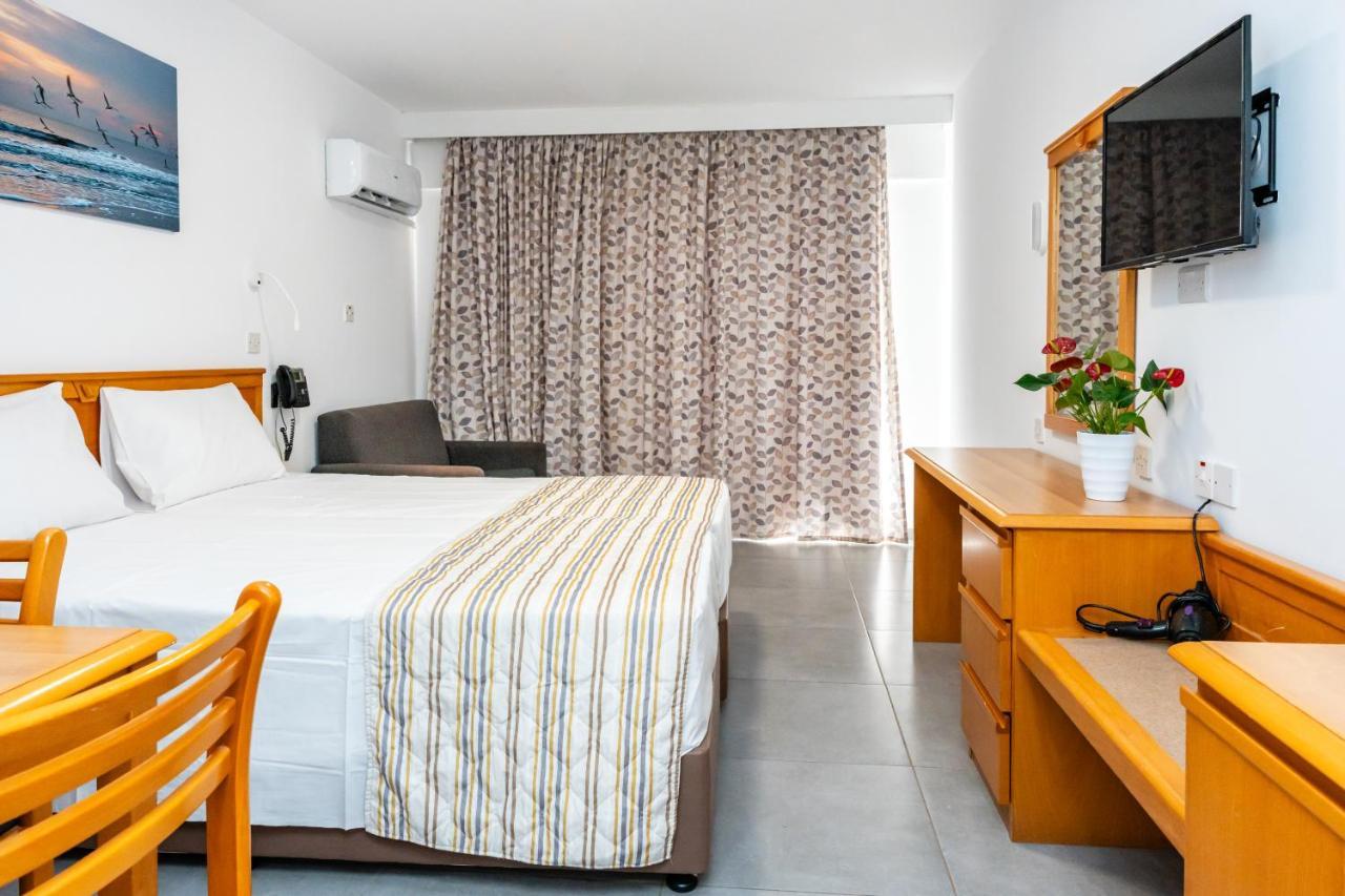 Helios Bay Hotel And Suites Klorakas المظهر الخارجي الصورة