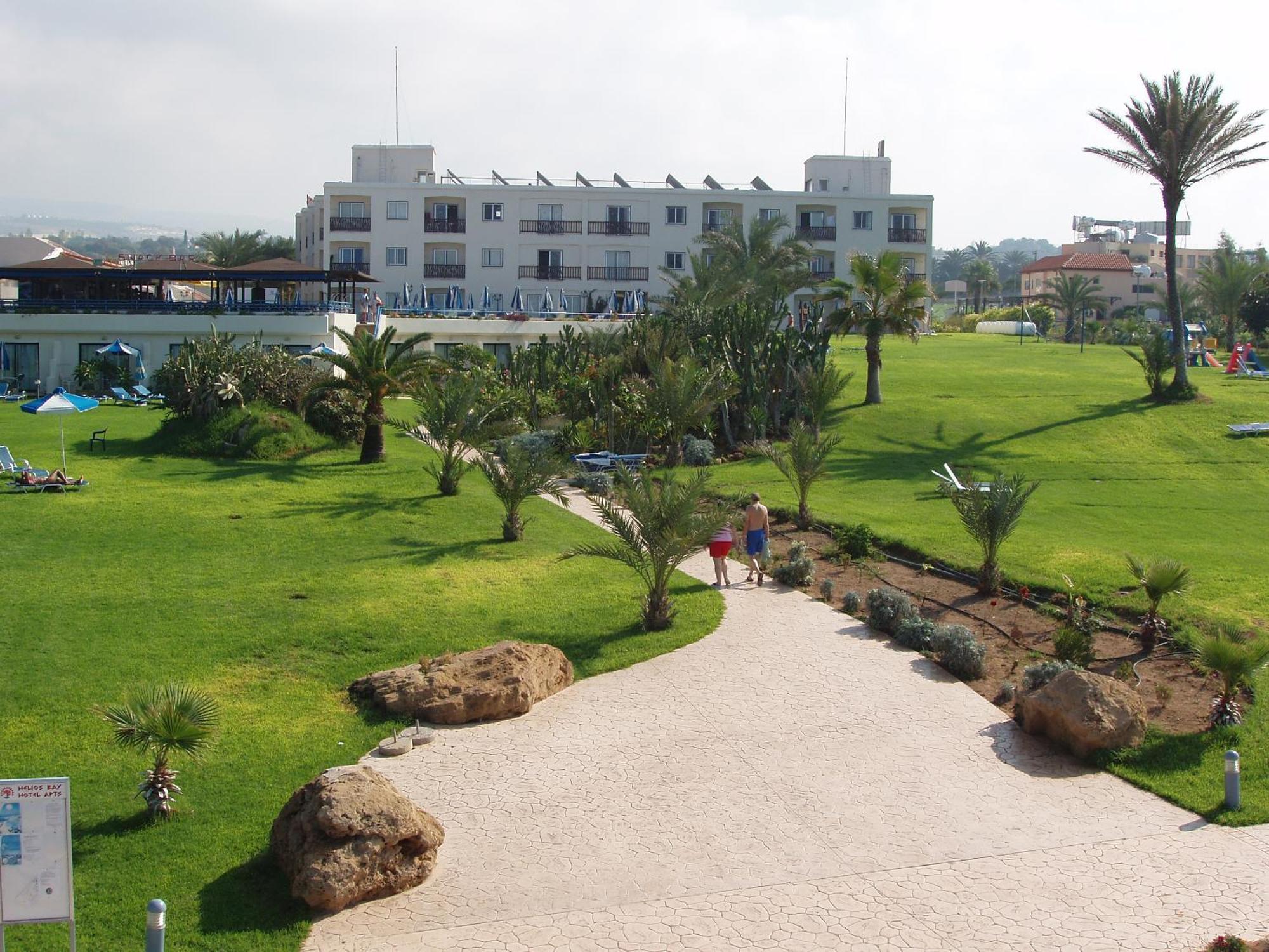 Helios Bay Hotel And Suites Klorakas المظهر الخارجي الصورة