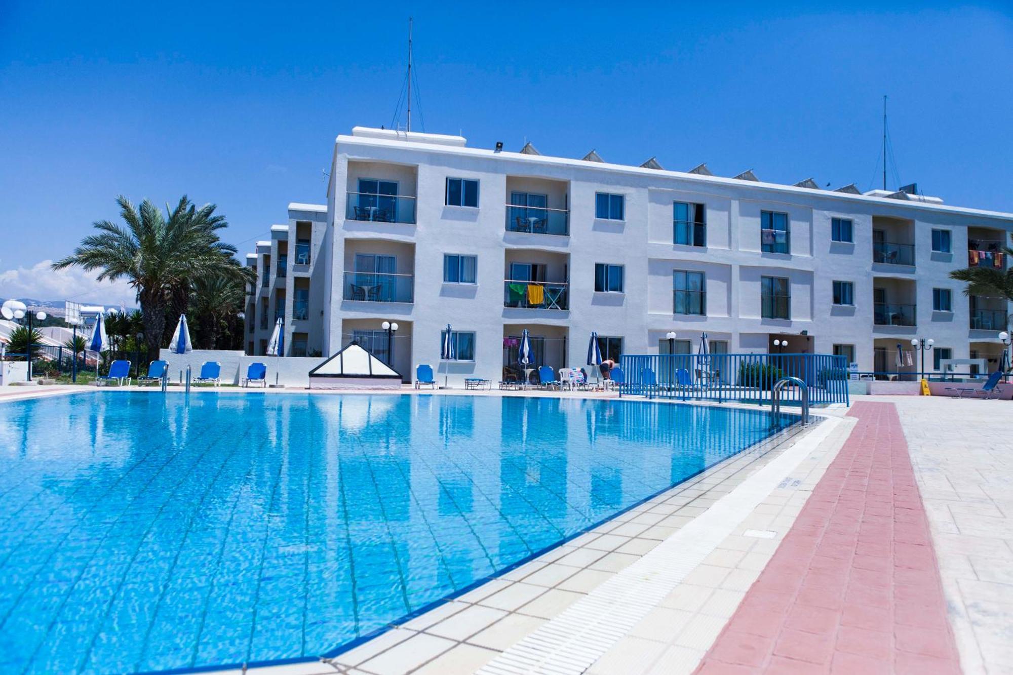 Helios Bay Hotel And Suites Klorakas المظهر الخارجي الصورة