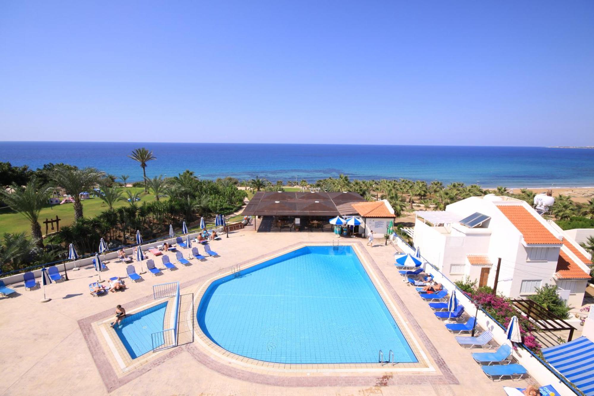 Helios Bay Hotel And Suites Klorakas المظهر الخارجي الصورة