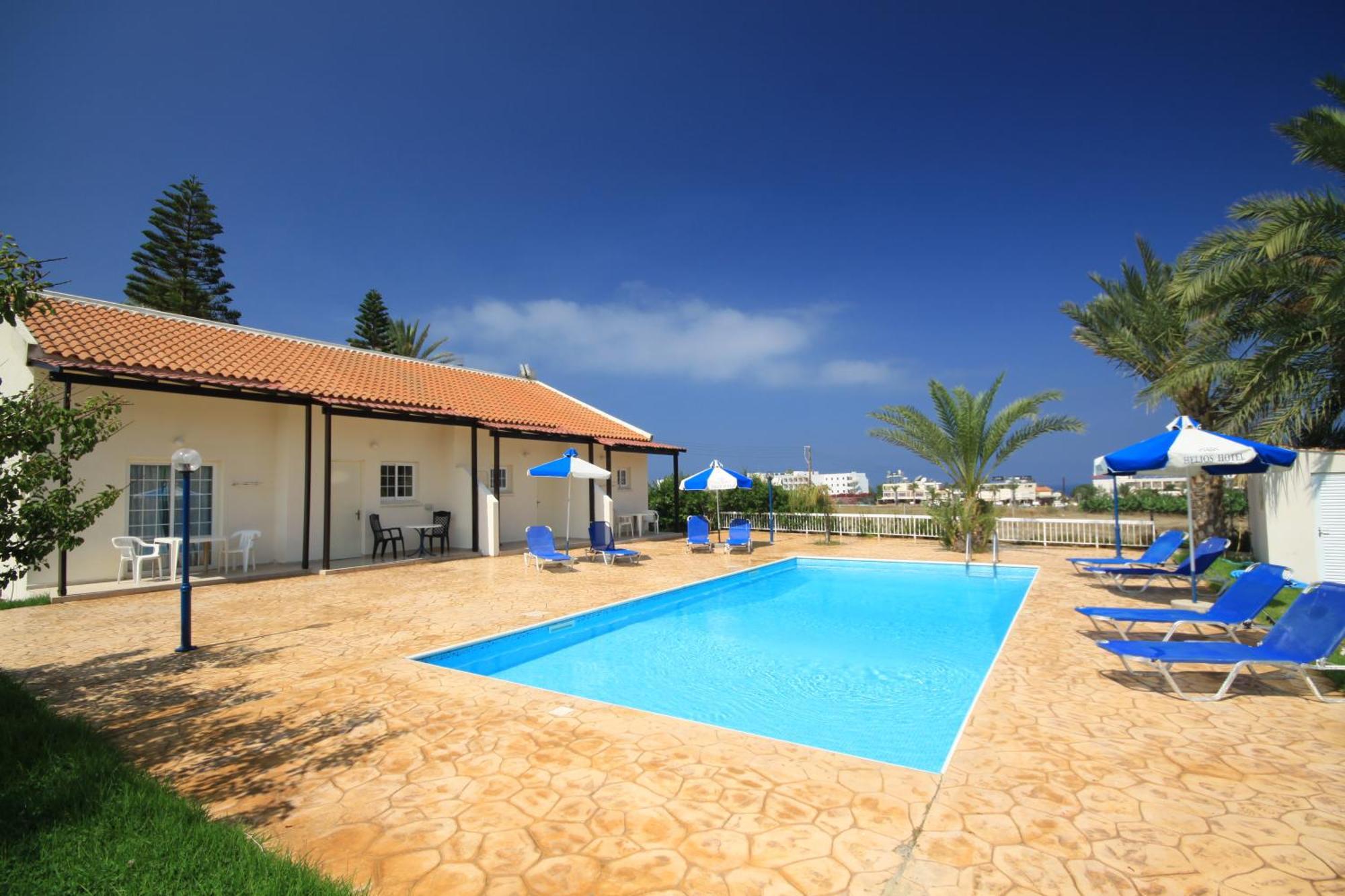 Helios Bay Hotel And Suites Klorakas المظهر الخارجي الصورة
